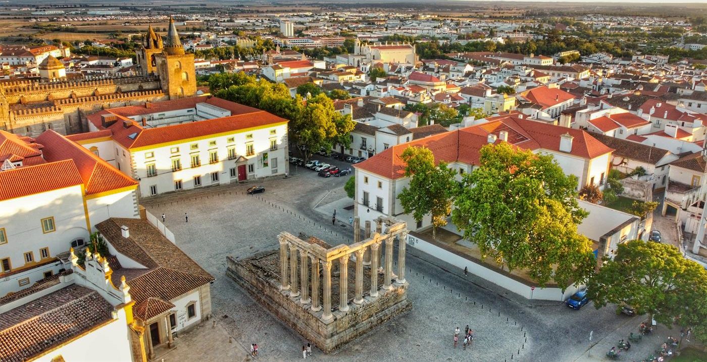 Excursão Privada de Um Dia para Évora e Palmela saindo de Lisboa