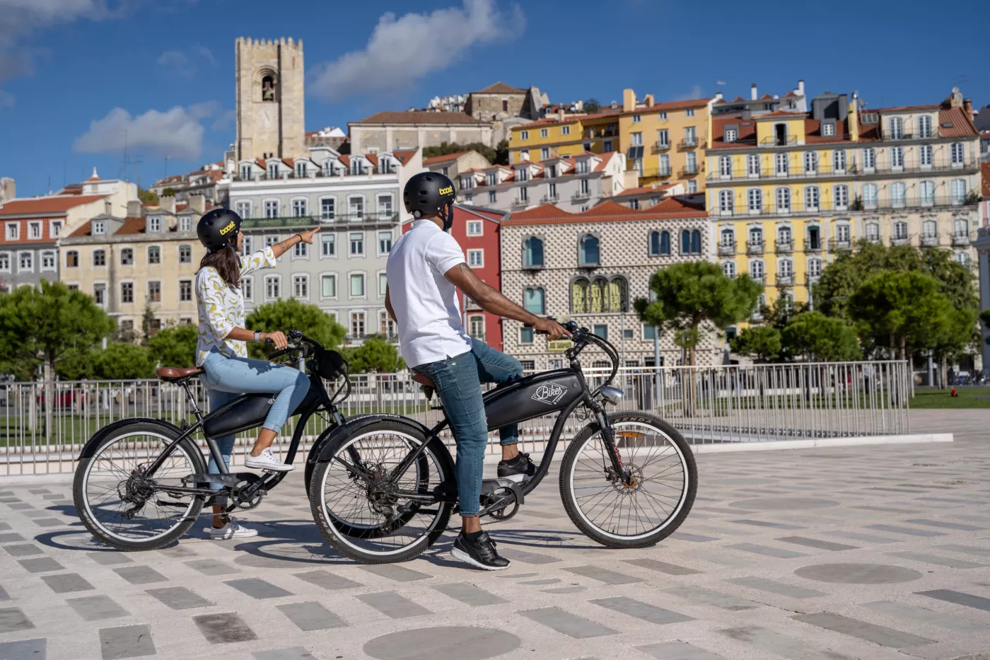 Roteiro de Bicicleta Elétrica: Tejo, Belém & Monumentos