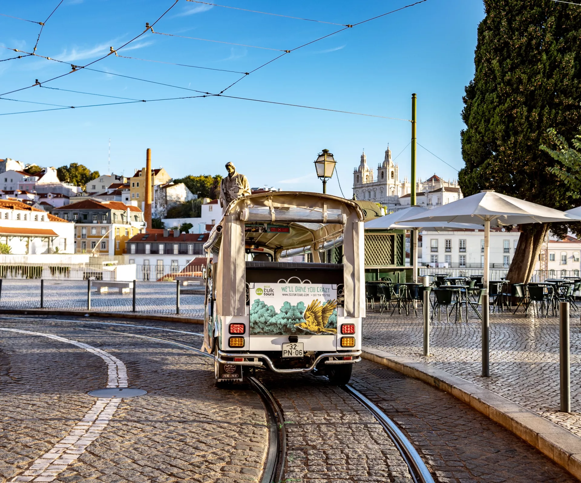 Following the Tram 28 Route: Private Chauffeur Tour - 4