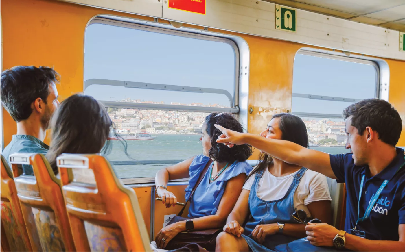 Roteiro Privado por Lisboa: Mouraria, Fado & Almoço no Tejo - 9